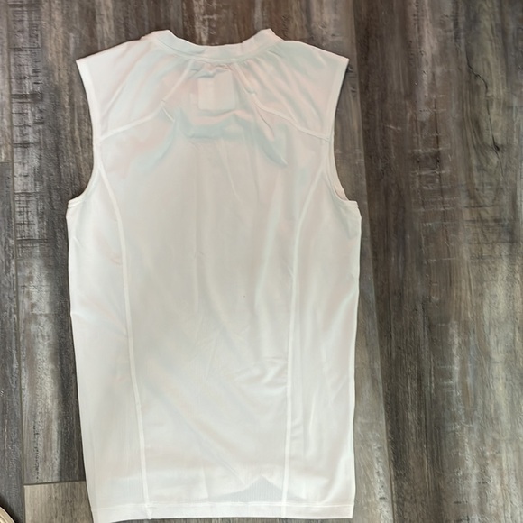 Xenith Momentum White Sleeveless Compression Shirt - Picture 6 of 6